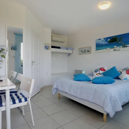 Logis Corintel Bordeaux Est 3*