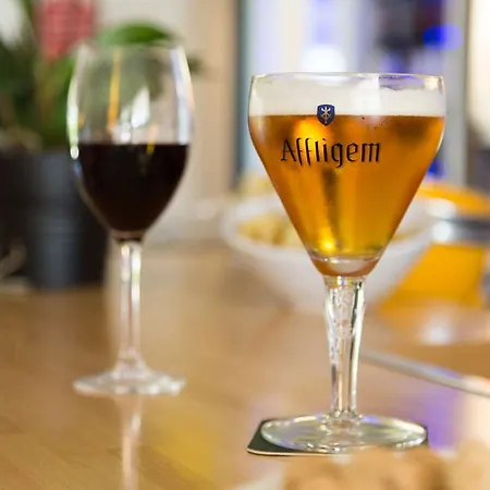 Logis Corintel Bordeaux Est Hotel Tresses