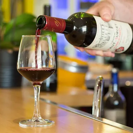 Hotel Logis Corintel Bordeaux Est