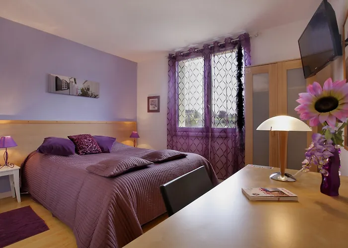 Logis Corintel Bordeaux Est Hotel 3*