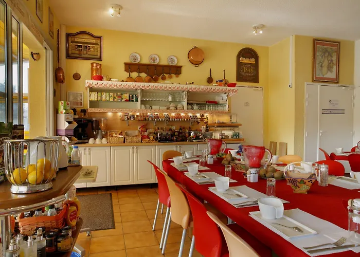 Logis Corintel Bordeaux Est Tresses