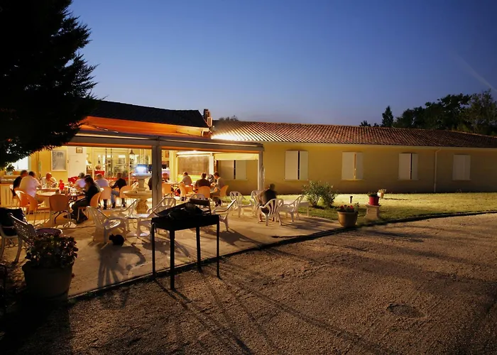 Logis Corintel Bordeaux Est 3*