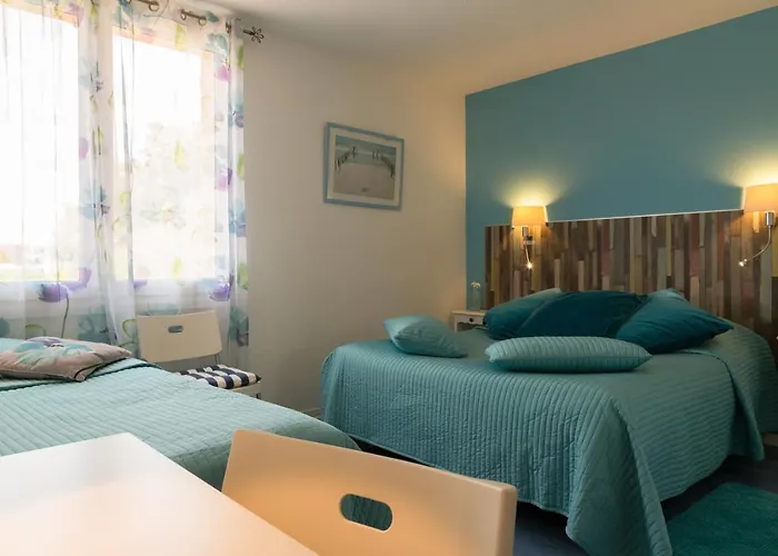 Logis Corintel Bordeaux Est Hotel Tresses