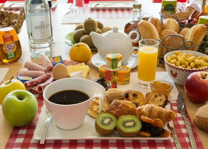 Logis Corintel Bordeaux Est 3*